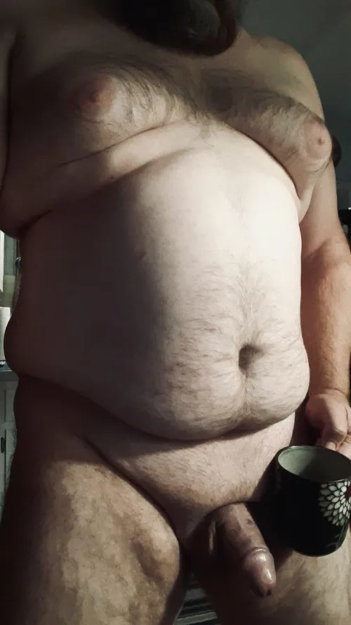 Cold day out, need another cup this afternoon. Just trying to stay warm w/ out putting any thing on☕️ by hoodoooperator77