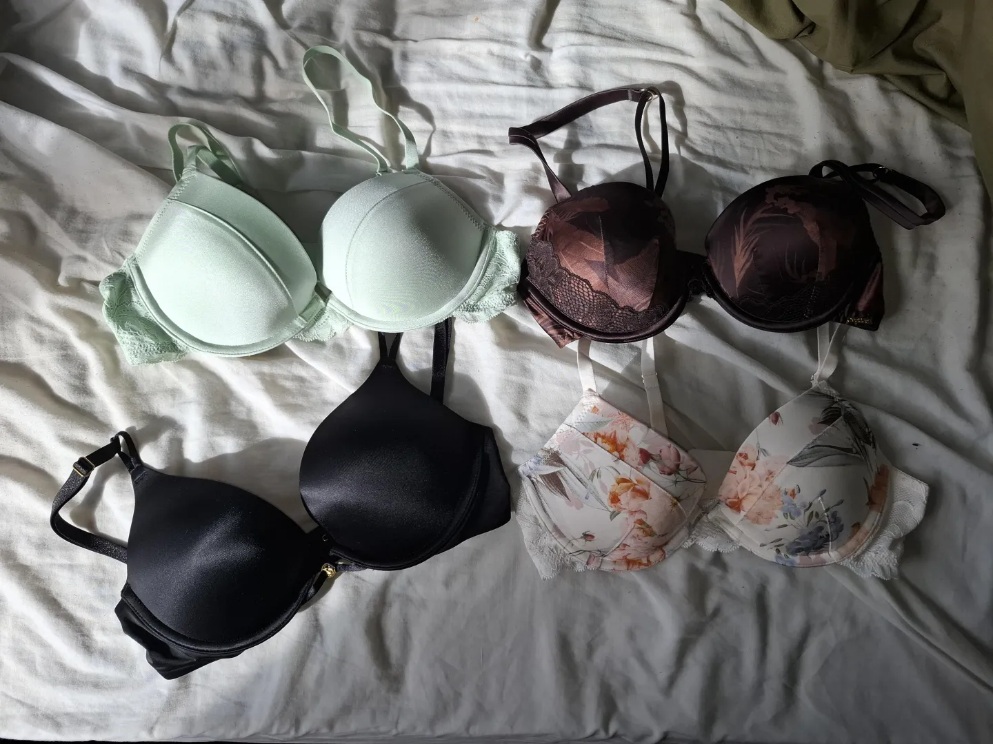 Collection, 32B posted by MadsRover