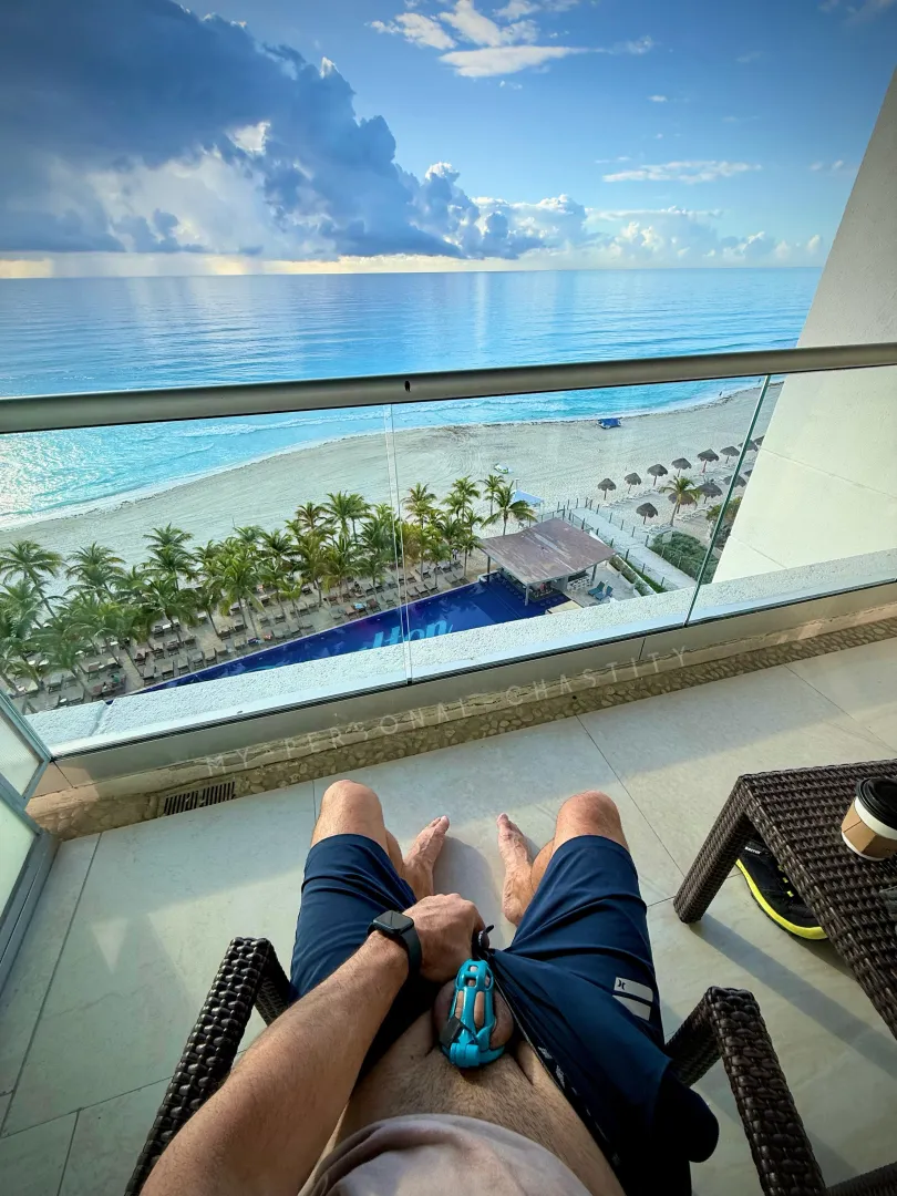 Color match with the ocean!  posted by mypersonalchastity