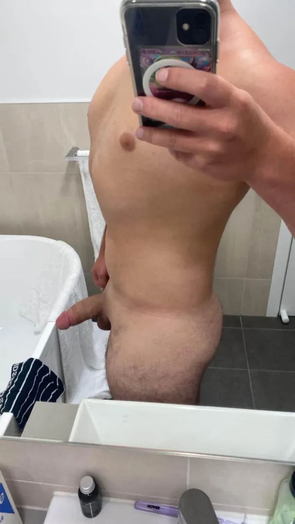 Come and fill your mouth up with my semi posted by habibilobibi