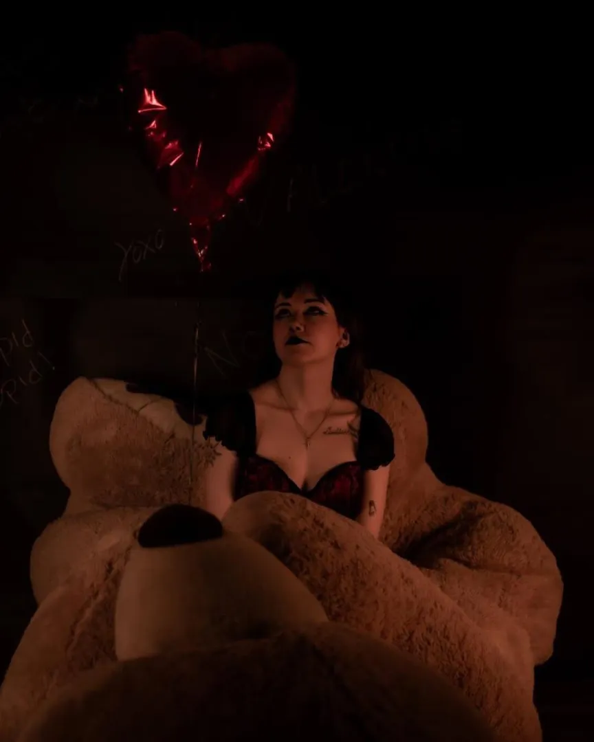 Come check out the new goth mommy sets ✨ posted by Hennessy-Starr