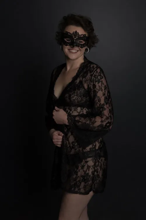 Come closer… I don’t bite. Much. by Krystal-Feelsrite