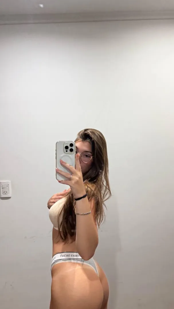 Come eat my juicy ass ! 18F posted by SynthR