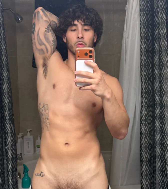 Come get a taste posted by thejordank1ng