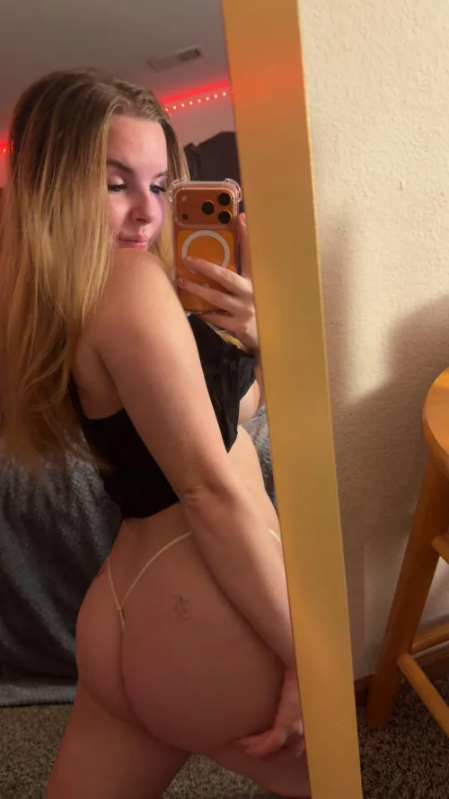 Come get a taste  by kaysswrld