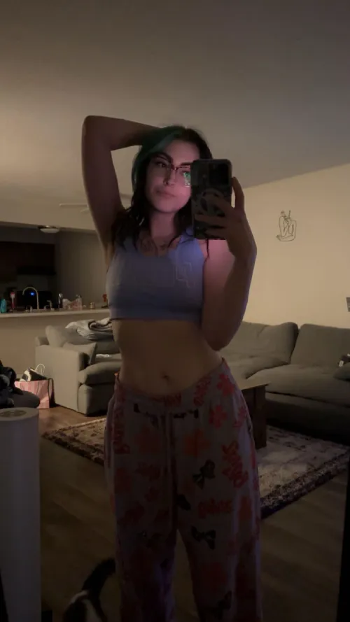 Come get cozy and close to me in a gfe. Tell me about your day, your favorite song, your comfort food. Month long SFW GFE on sale currently for $200, month long NSFW GFE on sale for $400. Turn either of these into a gaming gfe by getting gaming sessions, by MehoyMyMinoy