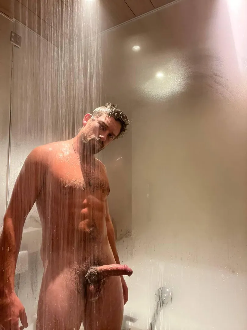 Come get wet posted by kracken278