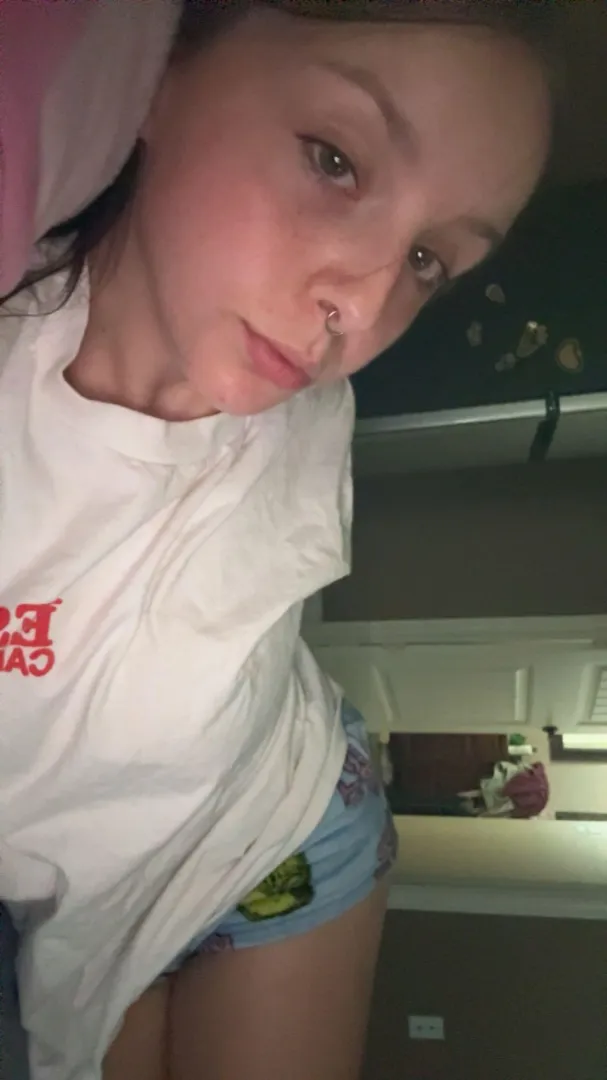 Come have a taste posted by cassieonlyxo