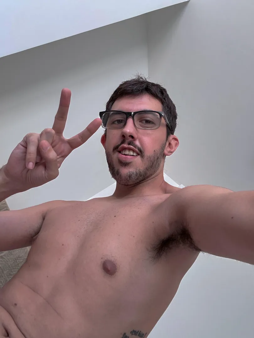 come here and bury your face  posted by tomiwildof