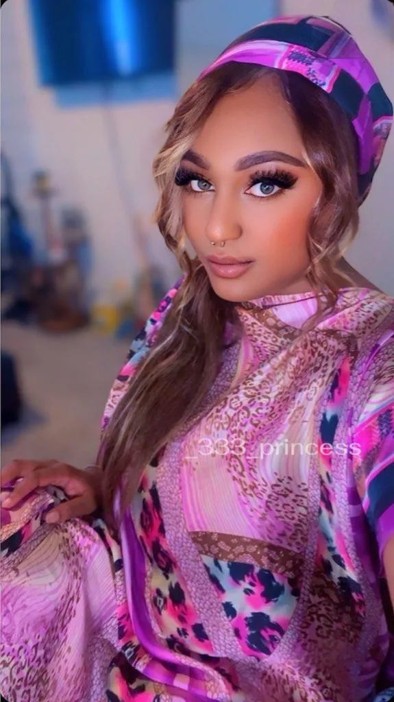 ✨Come here piggy, princess has a special spot just for you✨ posted by 333_princess