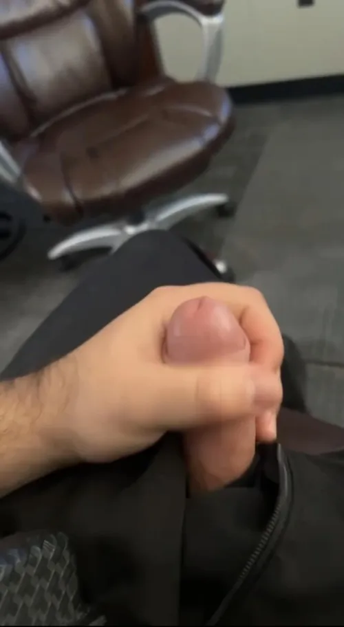 Come keep me company in the Office?(37) by No_Particular_4622