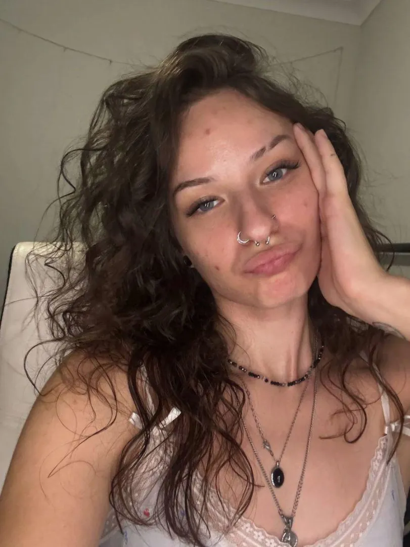 Come kiss this pout posted by mochacaramela