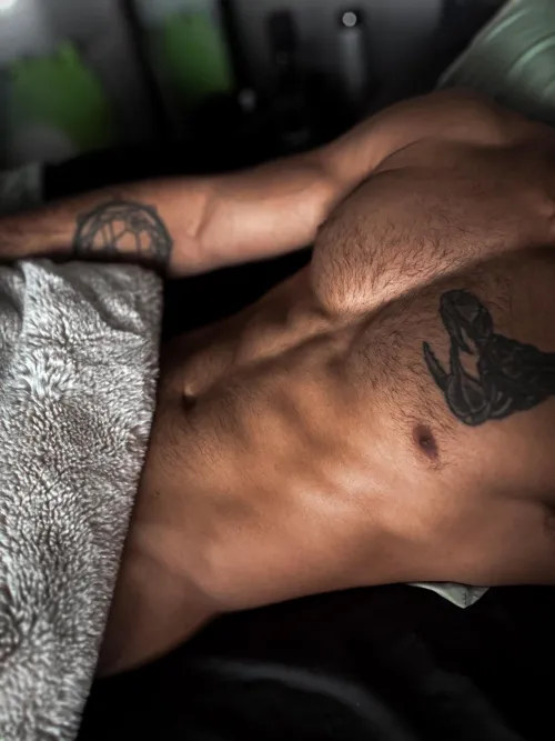 Come lay down, I bet your tired by midnightsosa