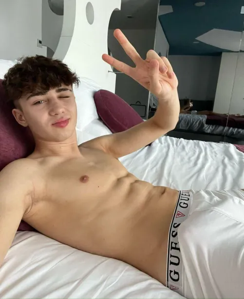 come on top of me by luli-fiery101