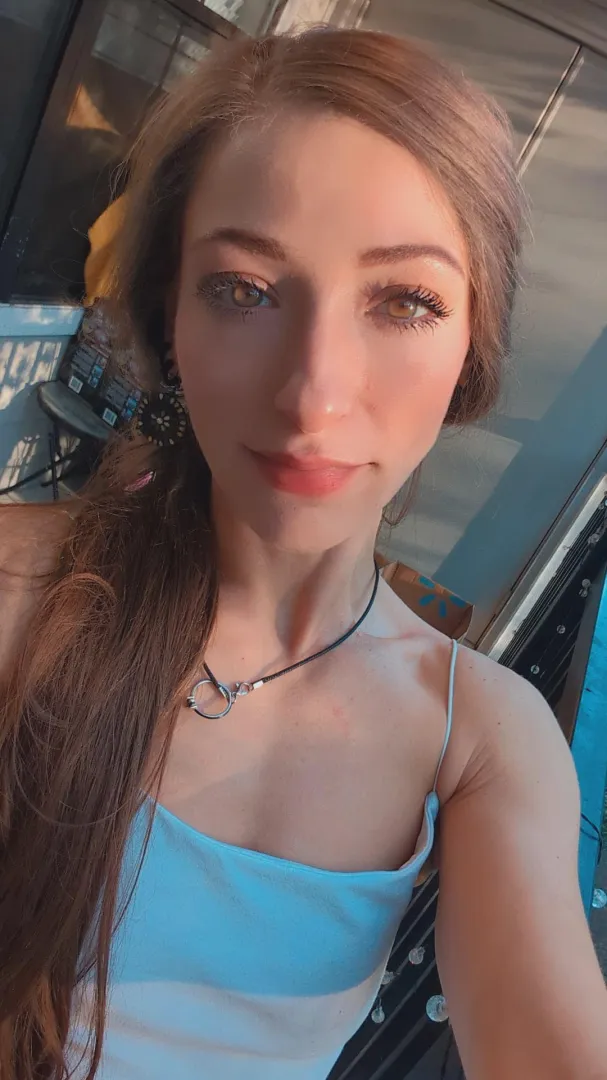 Come peak at aaaallsa me the pay per view messages hehe posted by Tiny-Key1123