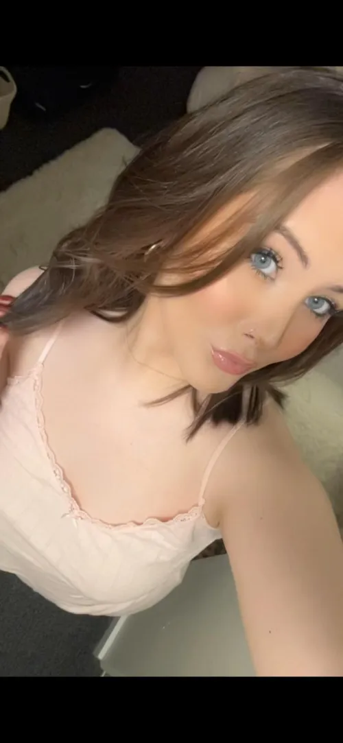 Come say hi ❤️ by peachyrosefun