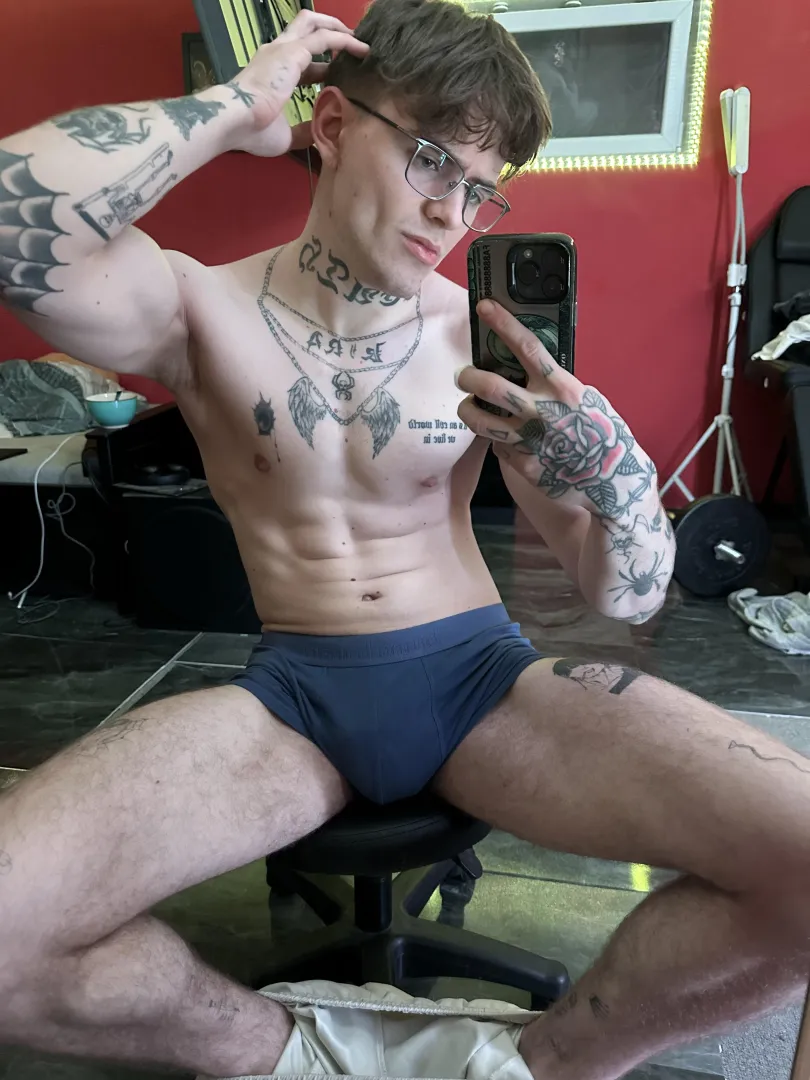 come suck me off bby posted by imraezify