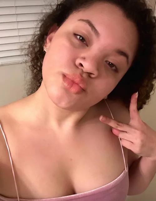 Come take a bite. by annabellecuddles