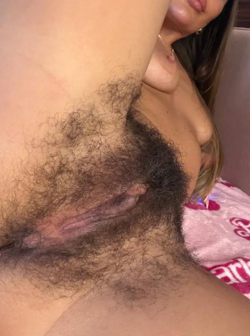 Come taste my beautiful bush and get lost in it [hs] by GlamBabe69