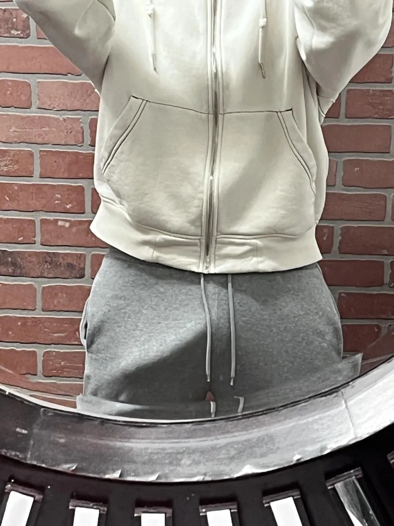 Come touch it! posted by xxcoulple18