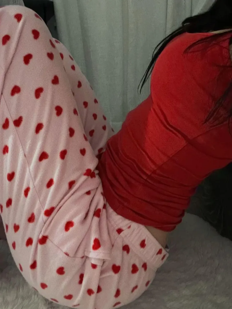 Come undress me please. ‍♀️‍➡️ posted by Forsaken-Revenue-356