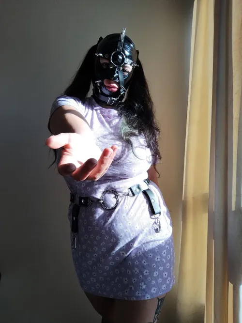 come with me if you want a real experience by Vicky_YourNastyQueen