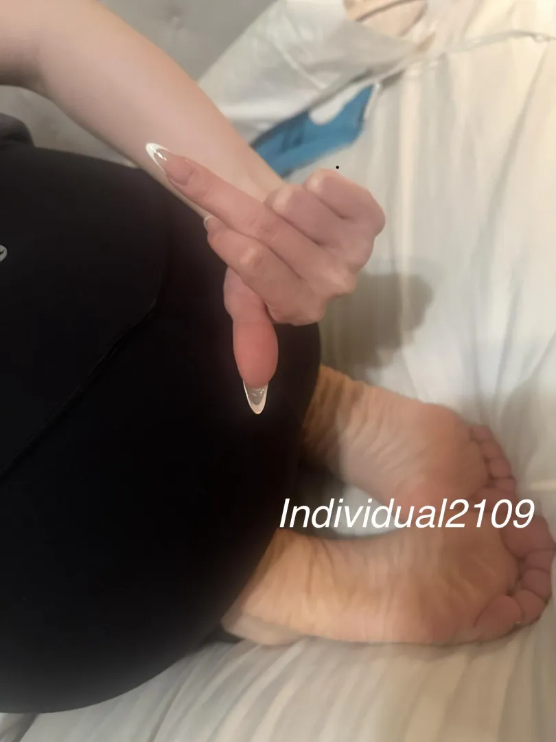 Come worship these soles posted by Individual2109