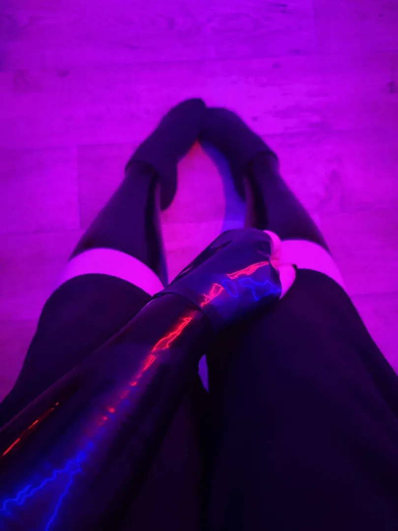 comfy Casual Latex posted by Latex_Sophie