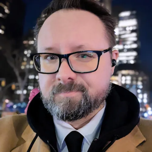 Coming out of my shell by Solus-Nunc