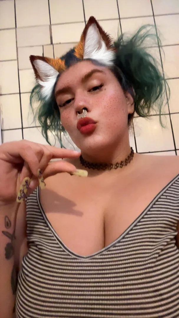 Compared to my nail, your dick is smaller  looser posted by assperasss