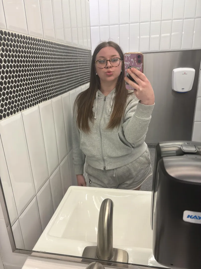 completely virgin hair, yes it’s real & yes it’s beautiful & soft  posted by chubbrat