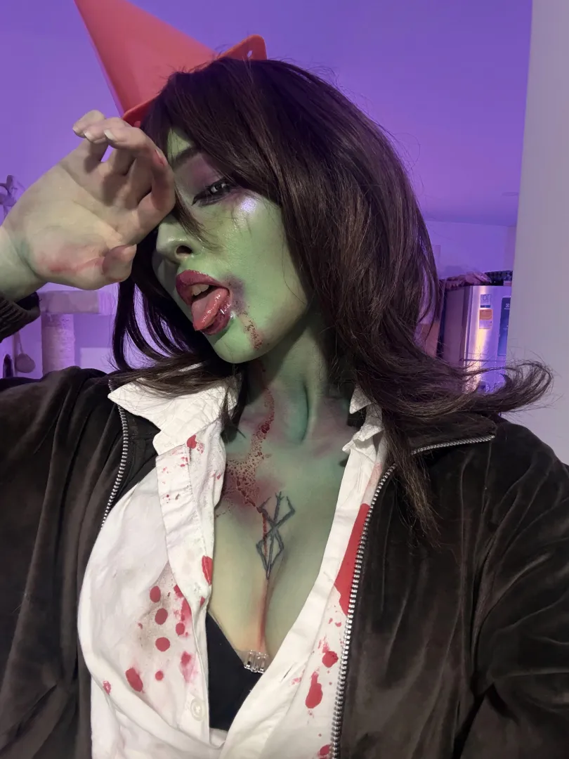 Cone Head by Suki posted by BlushAsContext