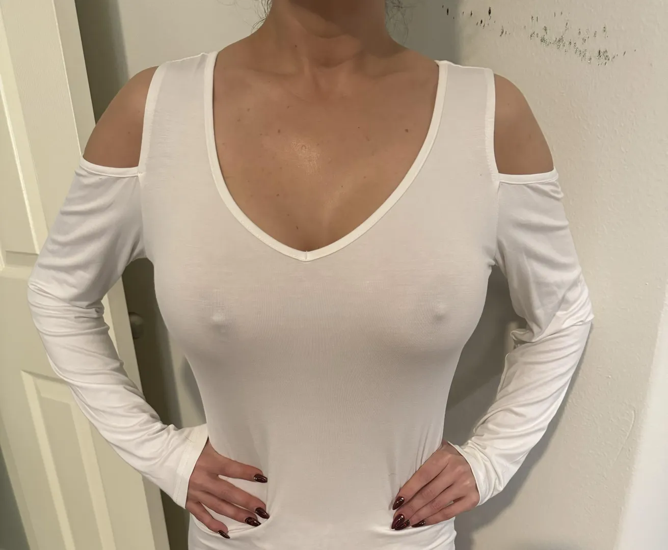 Confession, I get horny going out in public like this. Love the looks. posted by melissa-sunshine