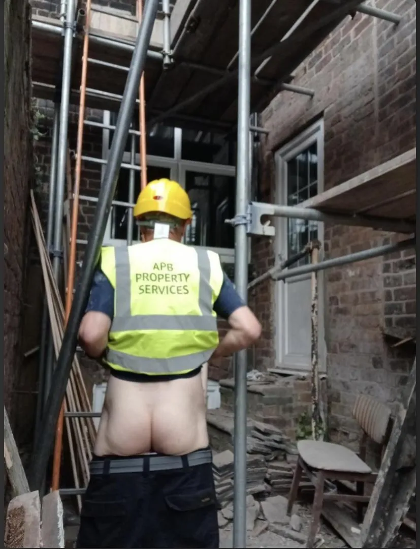 Construction worker posted by Primal_Mantis