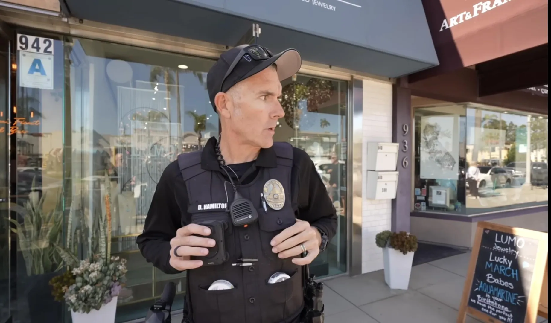 Coronado PD in San Diego carrying duelies posted by xr1chardx