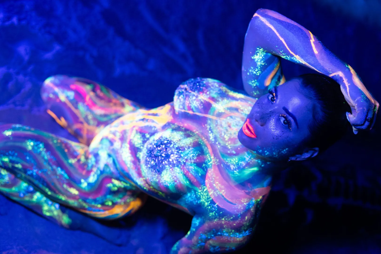 Cosmic neon magic✨ posted by lustylatina11