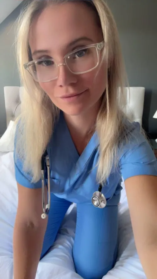 Could you cum in 5 minutes if I told you to hurry while I’m on shift? by nursebunnyxo