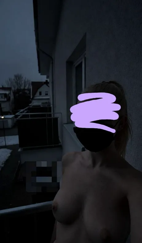 Could you handle this? snapchat:harpieclover posted by Waste-Bake-4724