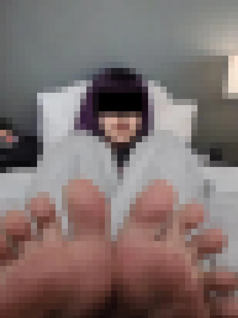 Count the pixels on my feet loser. posted by goddessstar20