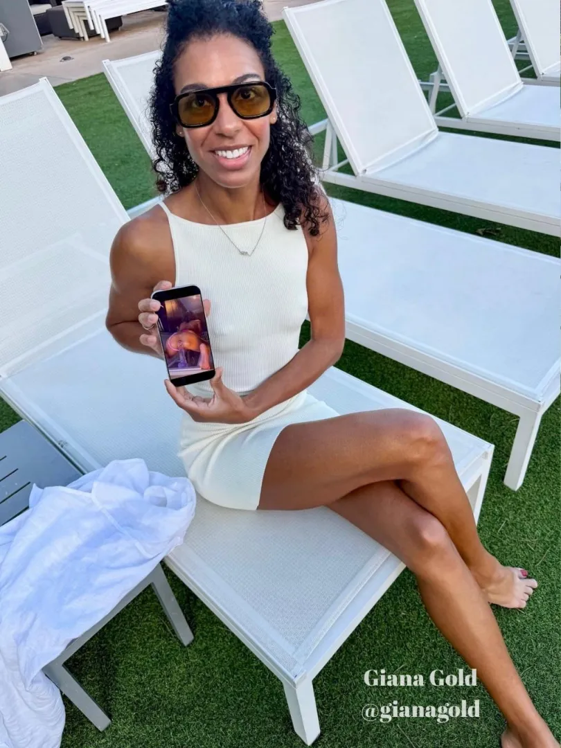 Country Club Poolside Reminder That I am A Slutty MILF posted by exoticdiamondvip