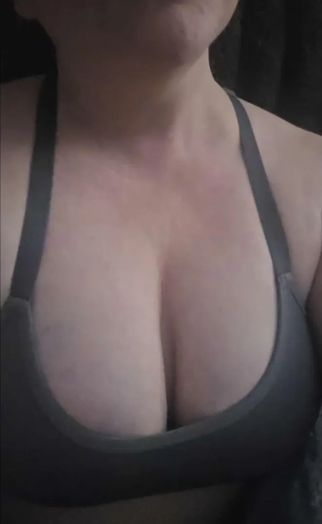 Couple for couple or single female  posted by Playful_kitty18