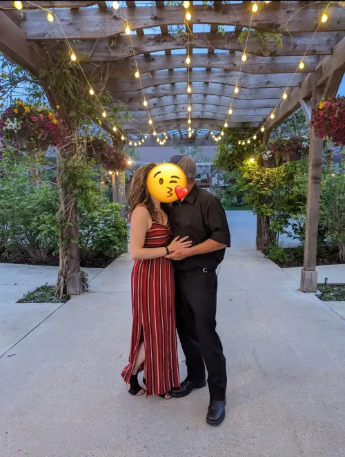 Couple in search of unicorn by Lacie_33