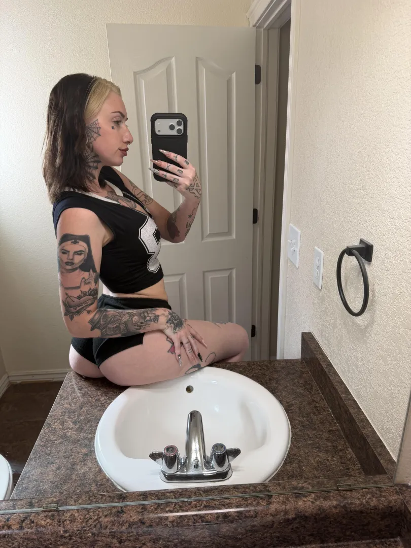 Couple looking for f posted by kadieann666