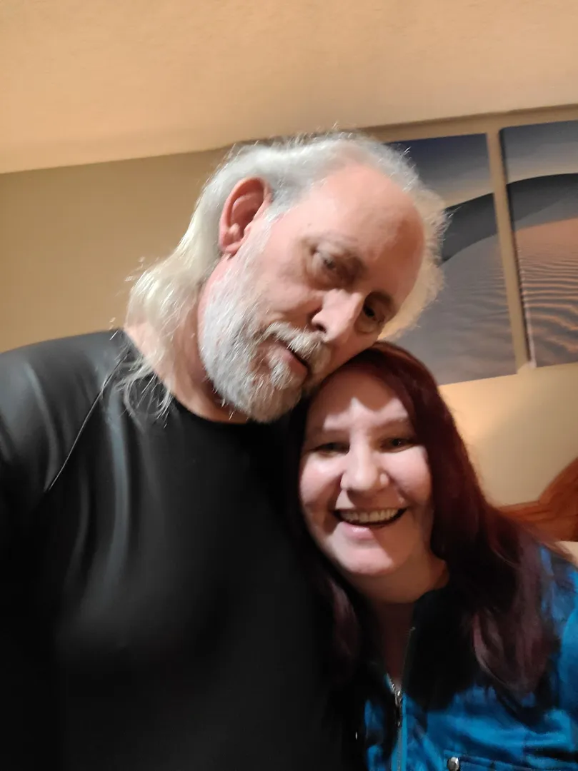 Couple looking for female, or another couple posted by Lectric74