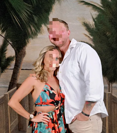 Couple looking for female by PralineProof907