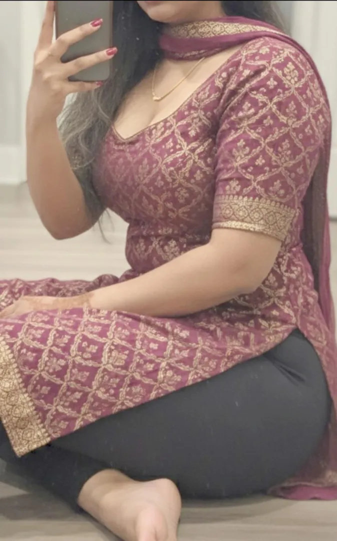 [couple][30-35][texas] wifey in traditional is always a beauty posted by krithi_indiansissy