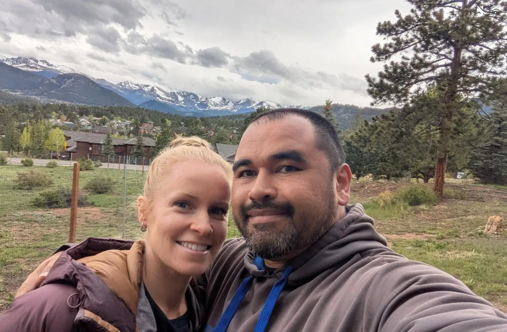 Couples looking for single ladies or couples [mf4mf] [mf4f] posted by Any-Egg-3920