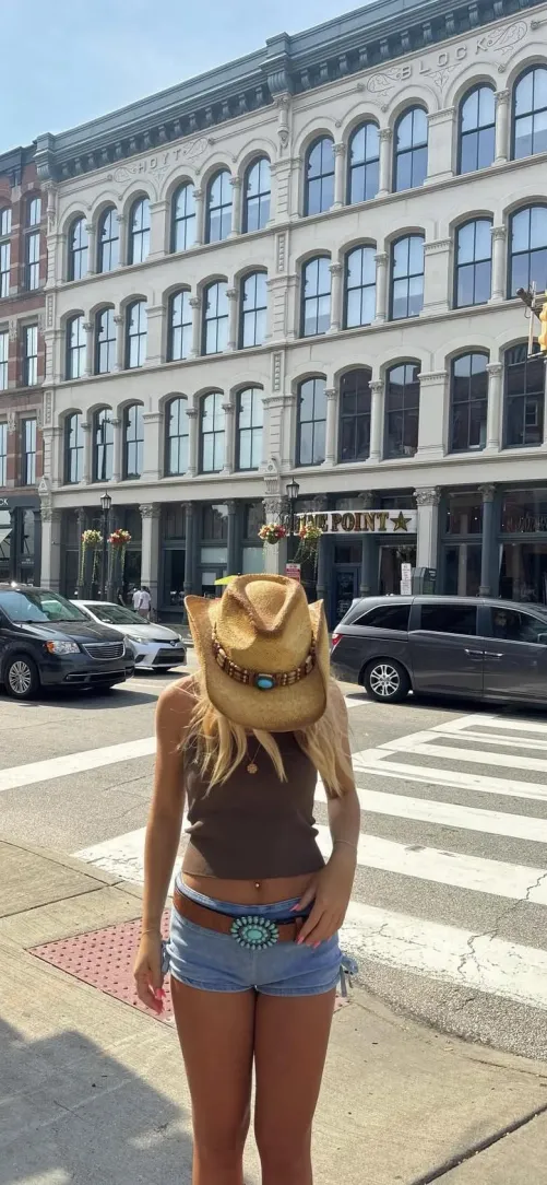 Cowgirl on the street by Mousie200000