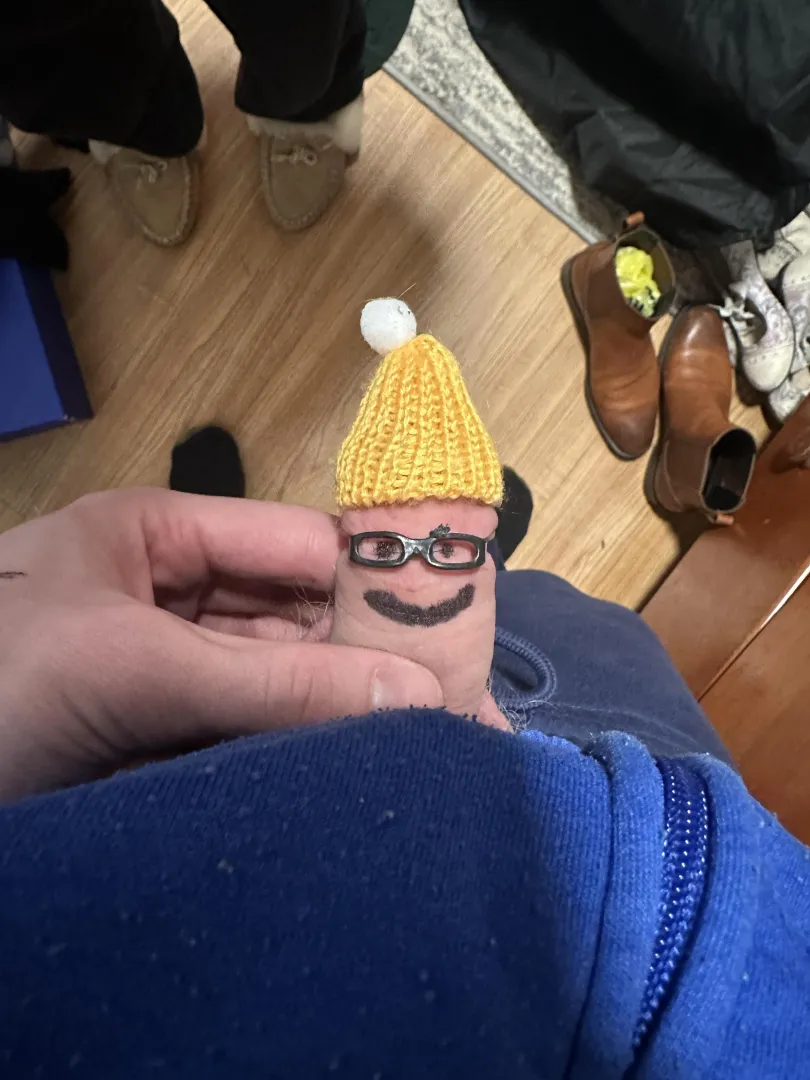 Cozy posted by Arm_Ecstatic