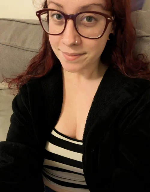 Cozy night in by ViolaStormxxx